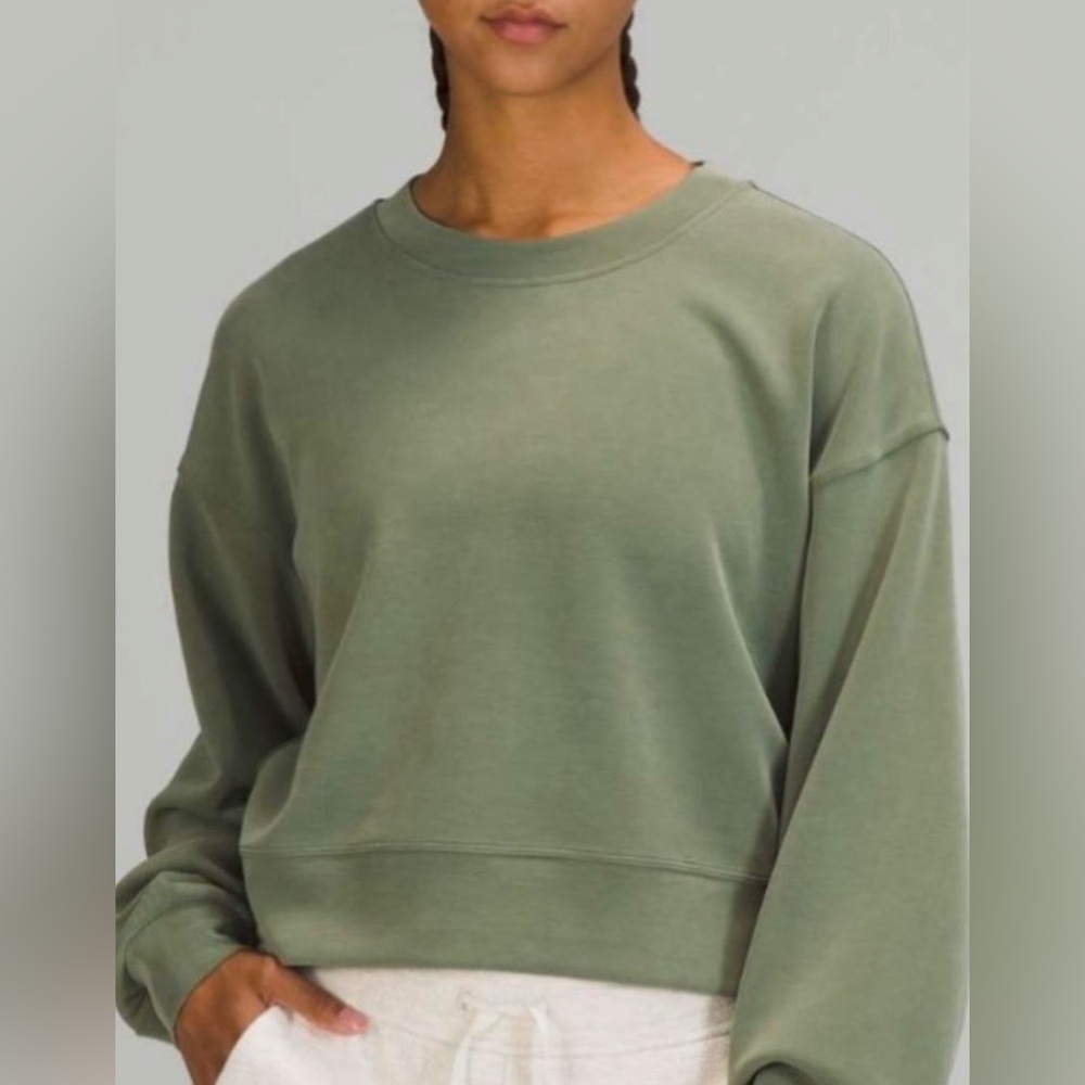 Lululemon Softstreme Perfectly Oversized Cropped Crew - Green - Size 6